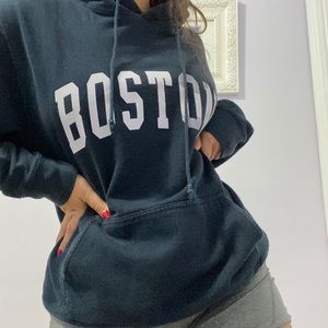 Brandy Melville sweatshirt